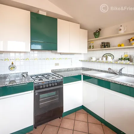 Апартаменты Sa Domu Bibussi Треббиантико