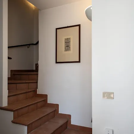 Апартаменты Sa Domu Bibussi